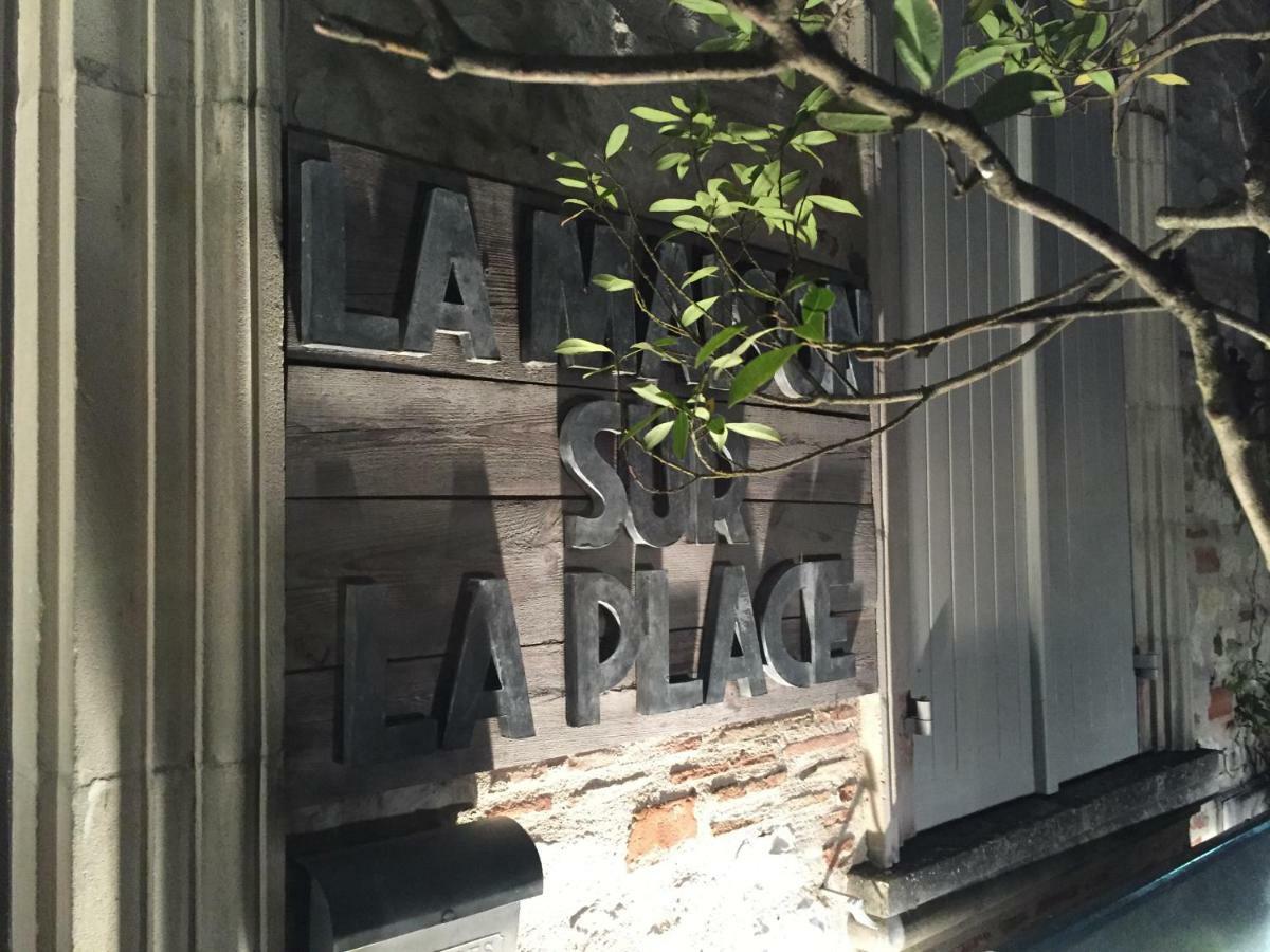 La Maison Sur La Place Penne-dʼAgenais Exterior foto